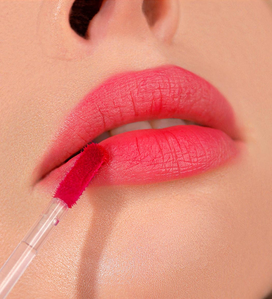 LuxVisage LIP TINT AQUA GEL HYALURON COMPLEX DiffLand